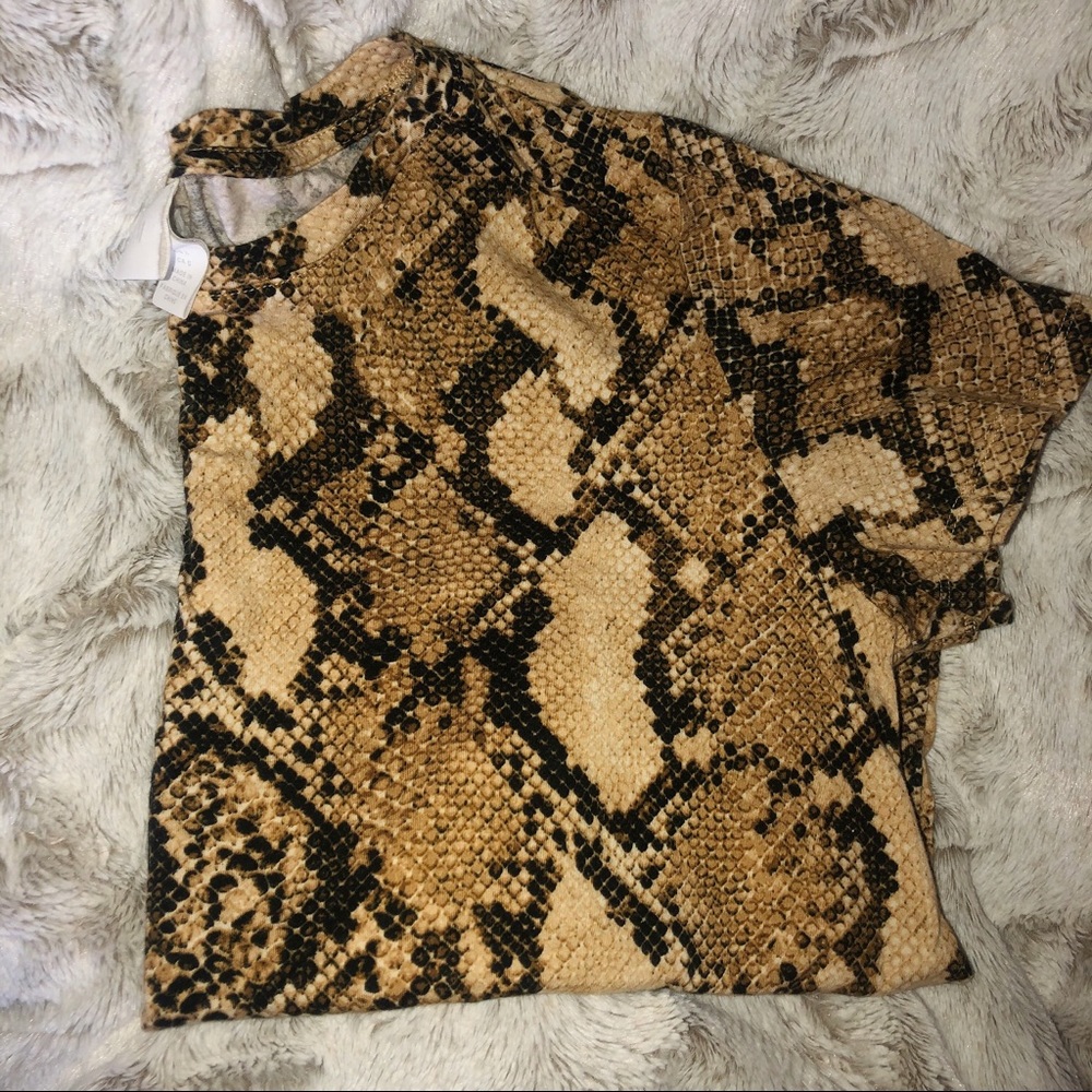 SNAKE PRINT COTTON TEE